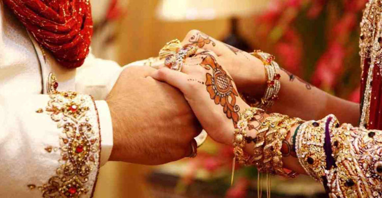 ইসলামে দেনমোহর আদায় ও খরচ নিয়ে যা বলে